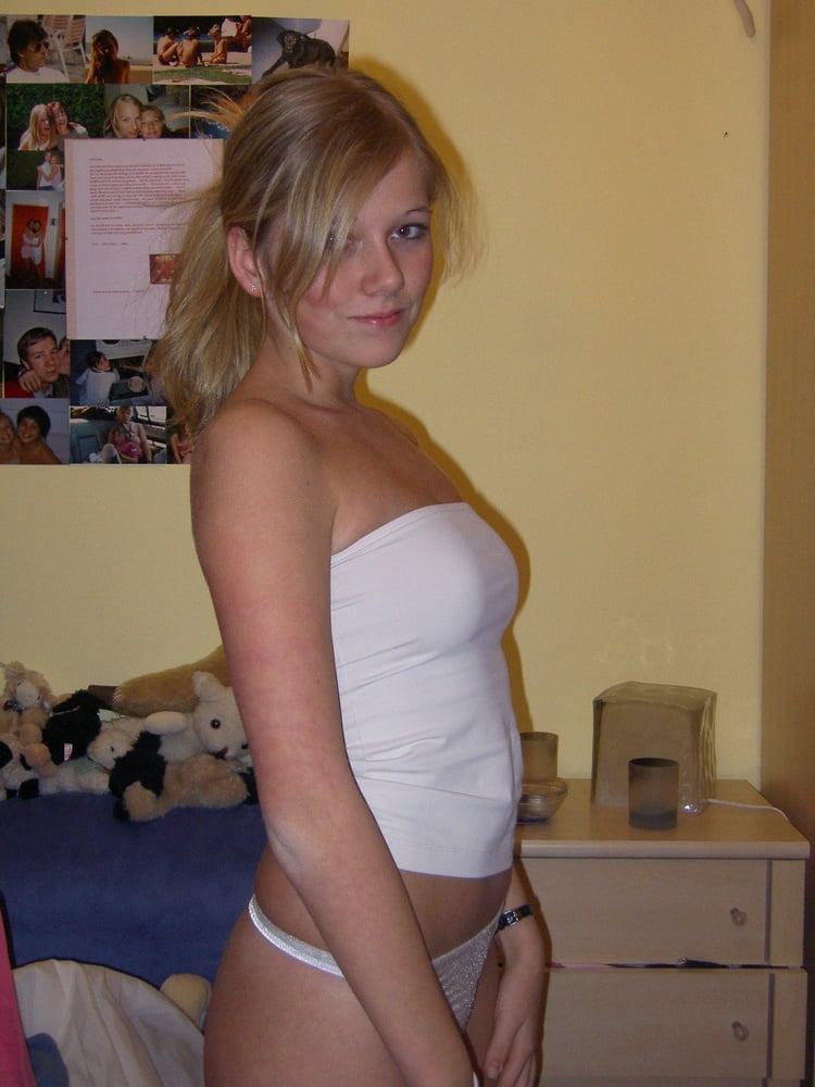 Amateur Blonde 21 #106194920