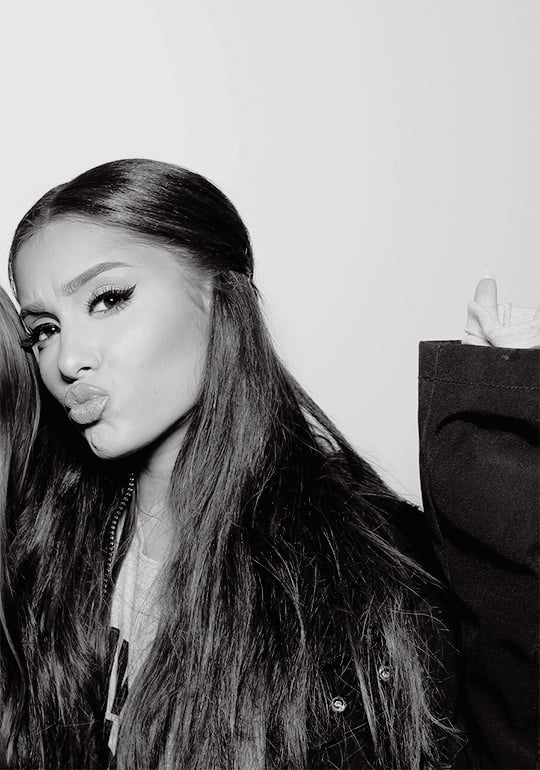 Ariana Grande The Real Face Of Queen Ari #2 #99819118