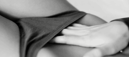 Chicas dándose placer por el nightbird
 #89187336