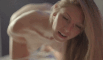 Chicas dándose placer por el nightbird
 #89187342