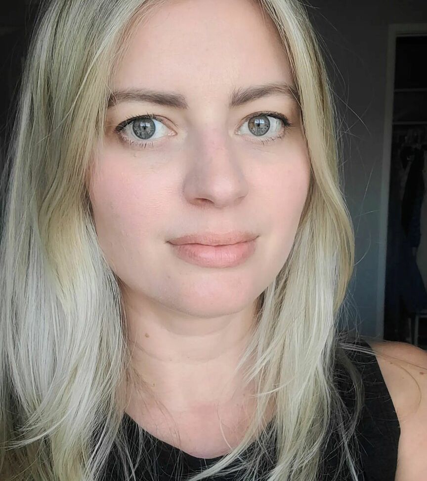 Elyse Willems desnuda #109631719