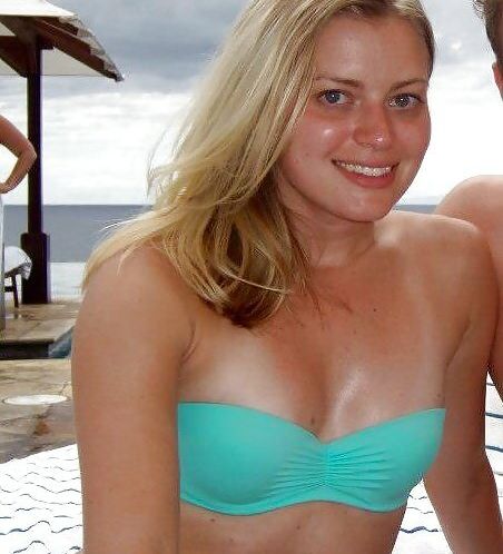 Elyse Willems desnuda #109631732