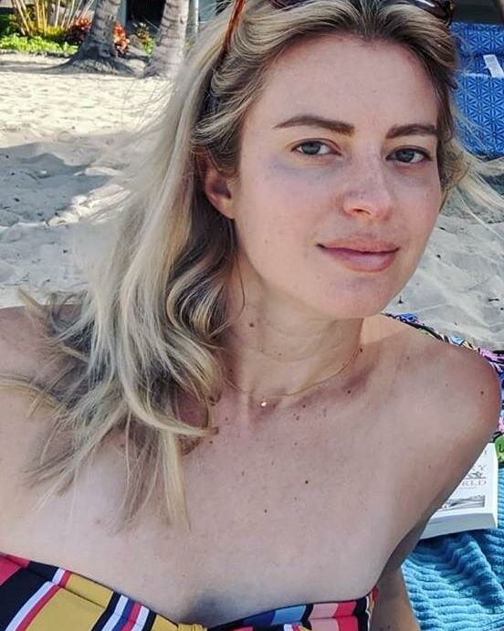 Elyse Willems desnuda #109631734