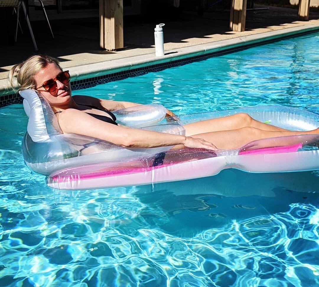 Elyse Willems desnuda #109631736