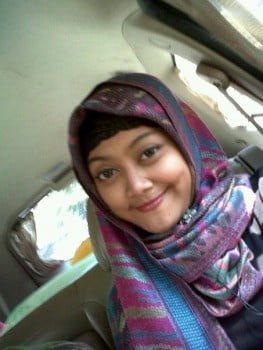 Asiatischer Hijab indo jilbab malay tudung
 #100762442
