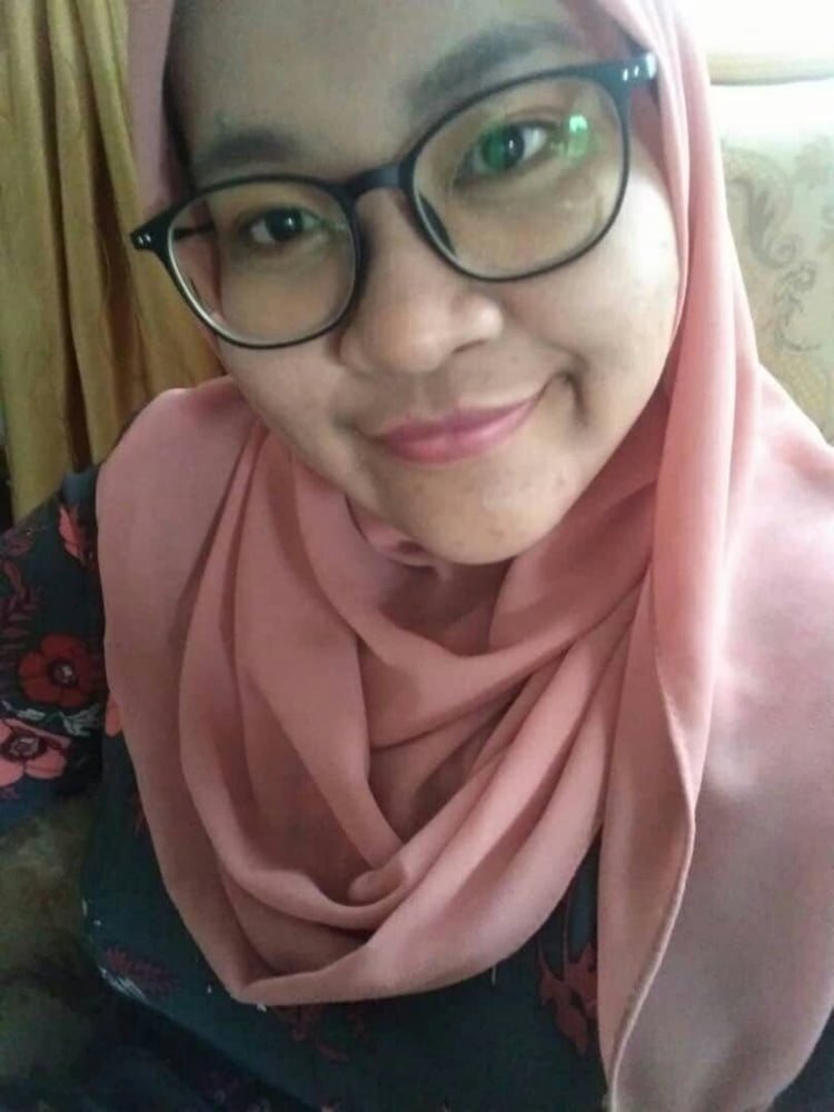 Asian hijab indo jilbab malay tudung
 #100764361