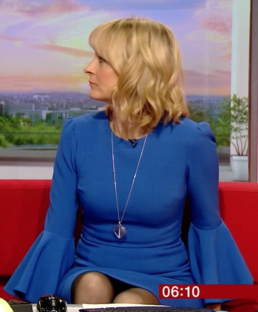 Louise Minchin - Sexy UK news reader with incredible legs #90726942
