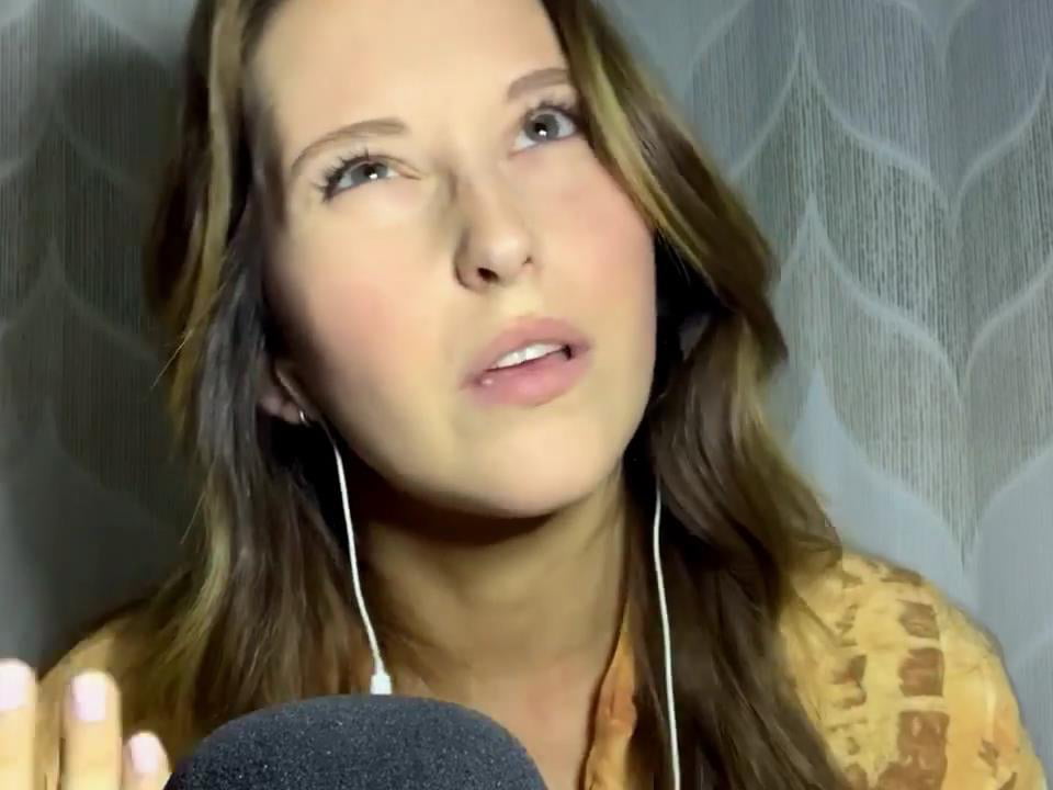 Schöne asmr Mädchen braucht Tribute
 #97561090