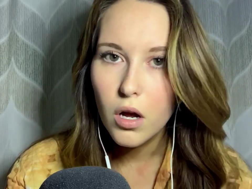 Schöne asmr Mädchen braucht Tribute
 #97561272