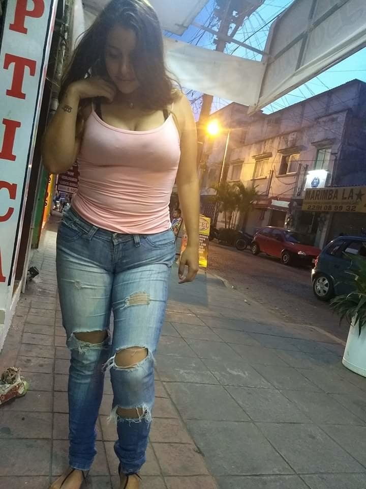 Gordas Putas 4 #100235755