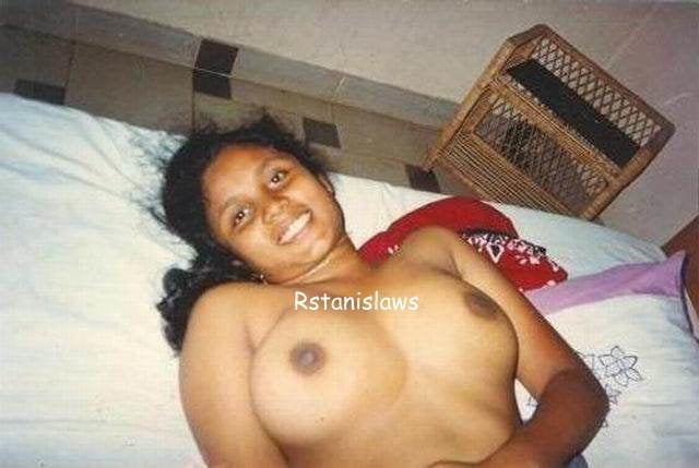 Sri Lankan Girls Old Photos #80391918