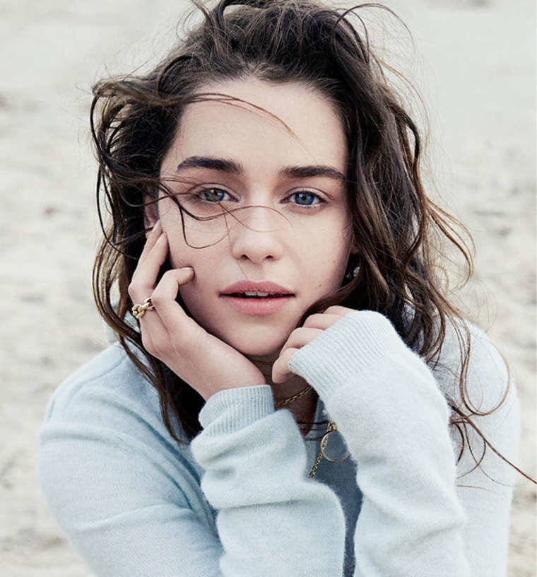 Emilia clarke ti darà la notte della tua vita!
 #90490251