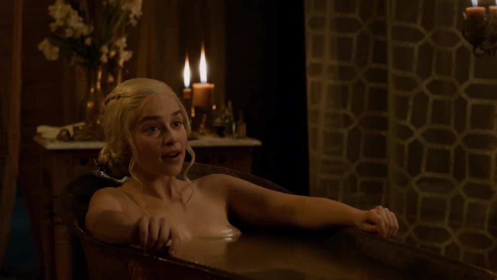 Emilia Clarke will give you the night of your life! #90490468