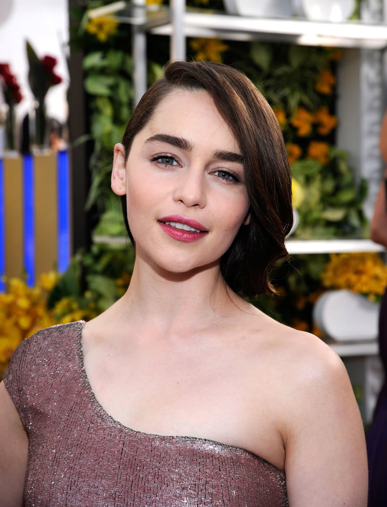 Emilia Clarke will give you the night of your life! #90490503