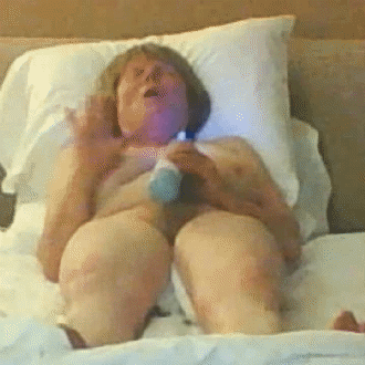 Mom&#039;s sexy Seattle business trip GIFs by MarieRocks #107331894