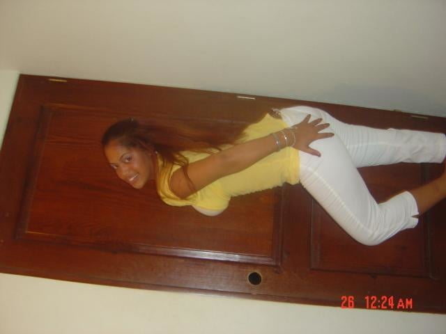 Esposas dominicanas putas
 #105480430