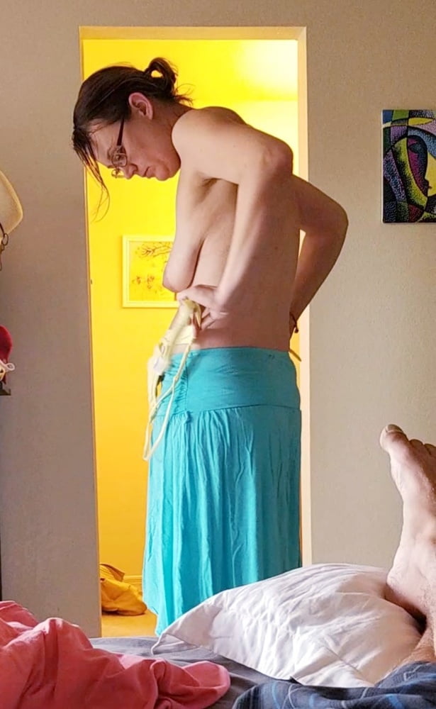Tetas, tetas y más tetas 8
 #99064852