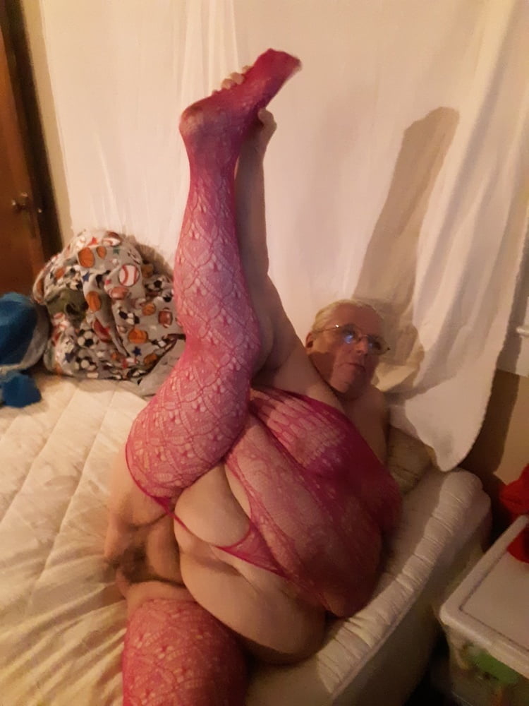 Hoodyman ssbbw 280 : gros cochons sexy exposés 2020.
 #103221780