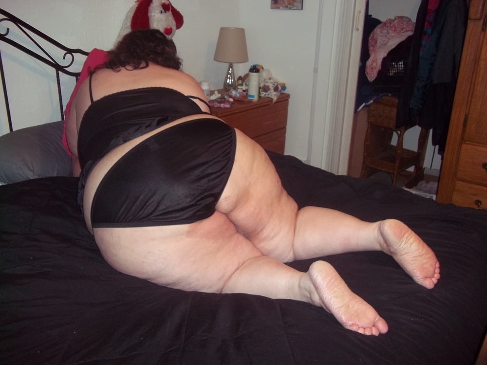 Hoodyman ssbbw 280 : sexy fat pigs exposed 2020. #103221848