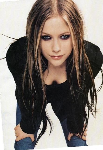 Avril Lavigne #106067151