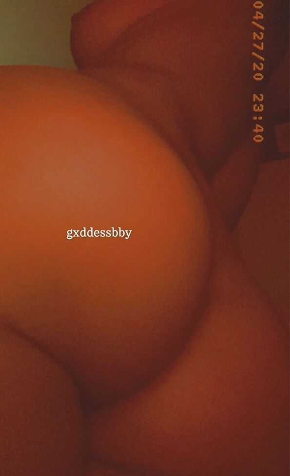Gxddessbby desnuda #109855903