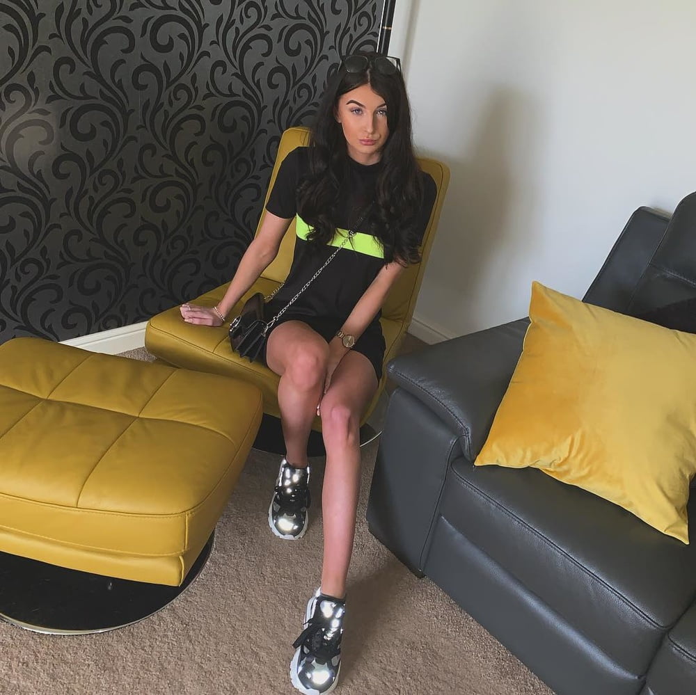 Insta babe 43
 #100481659