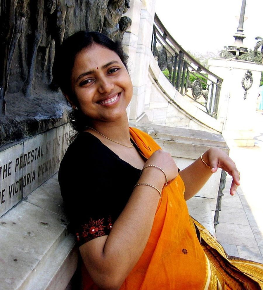 amazing aunty #91586388