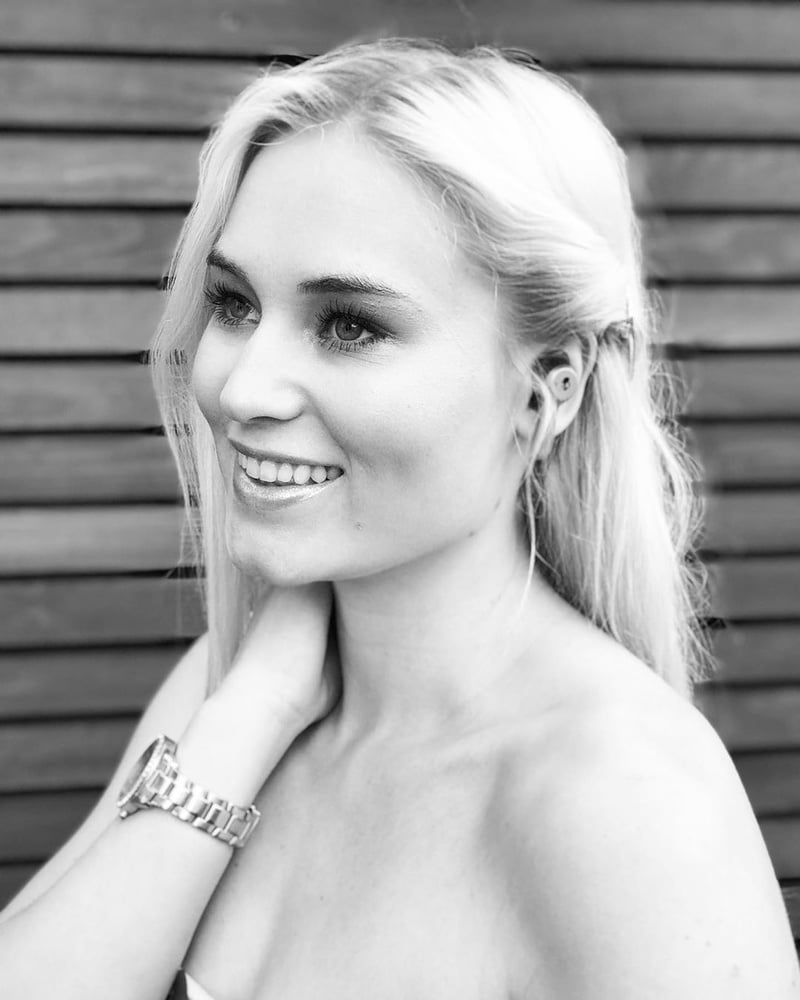 Snowboard Mädchen 2
 #97816535