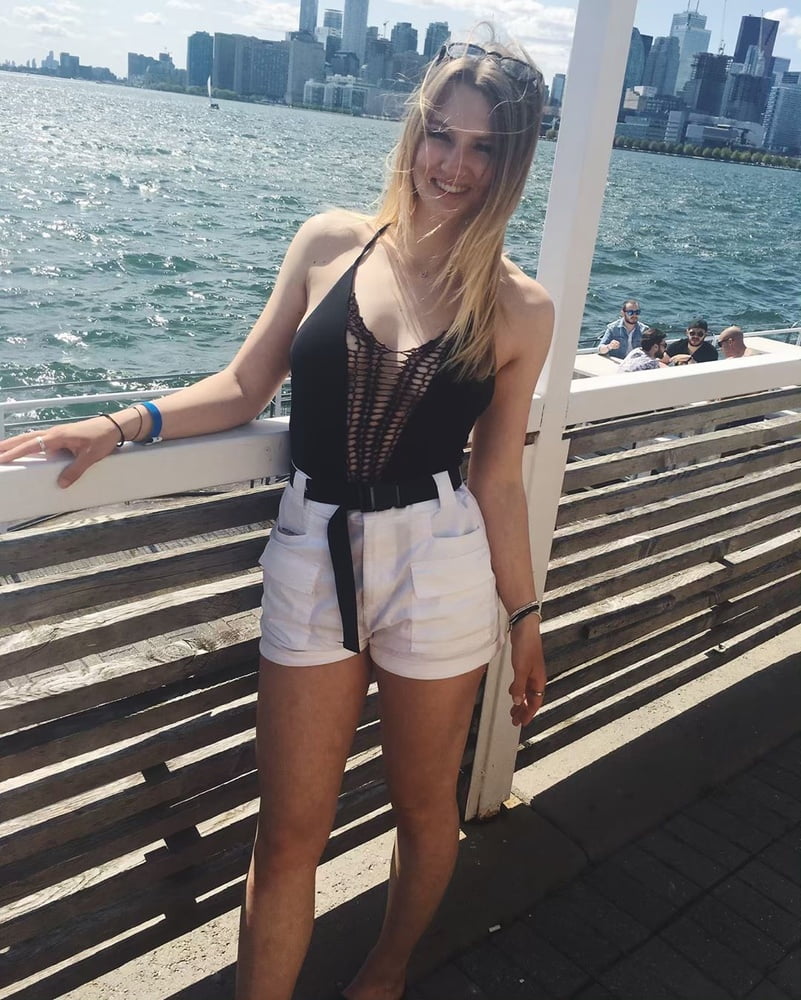 Snowboard Mädchen 2
 #97816558