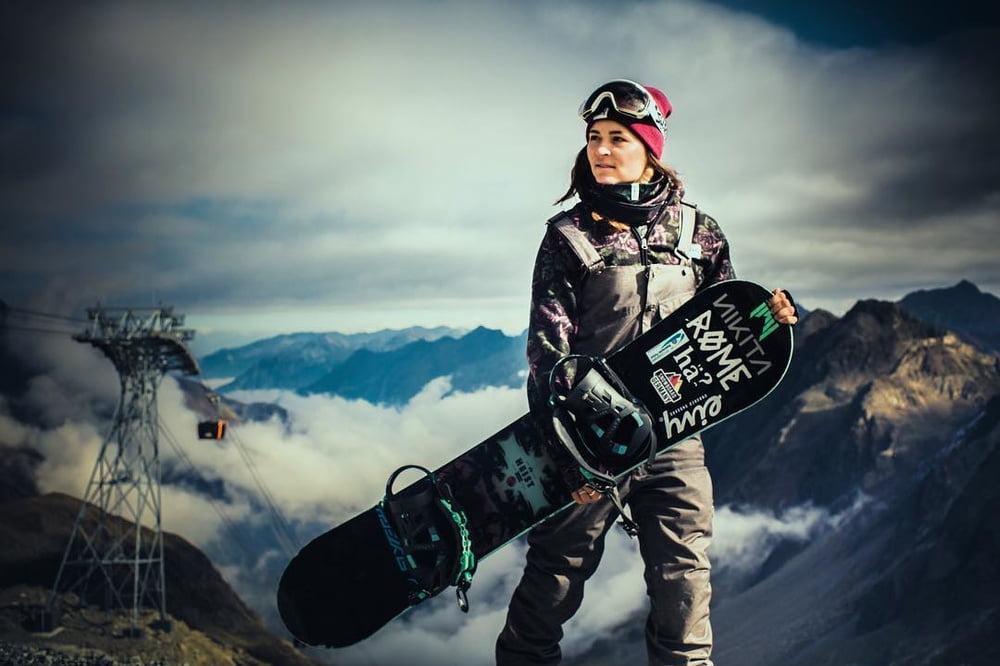 Snowboard Mädchen 2
 #97816600