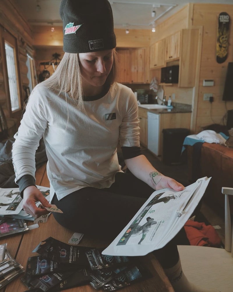 Snowboard Mädchen 2
 #97816653