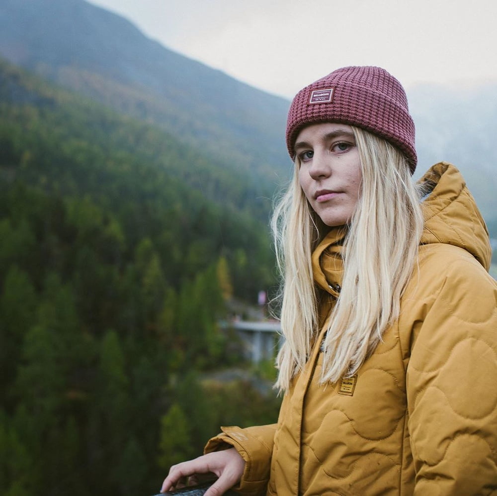 Snowboard Mädchen 2
 #97816669