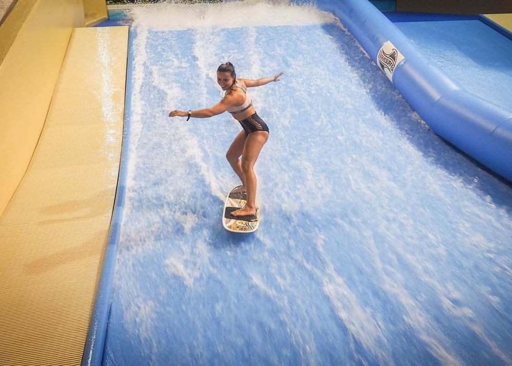 Snowboard Mädchen 2
 #97816680