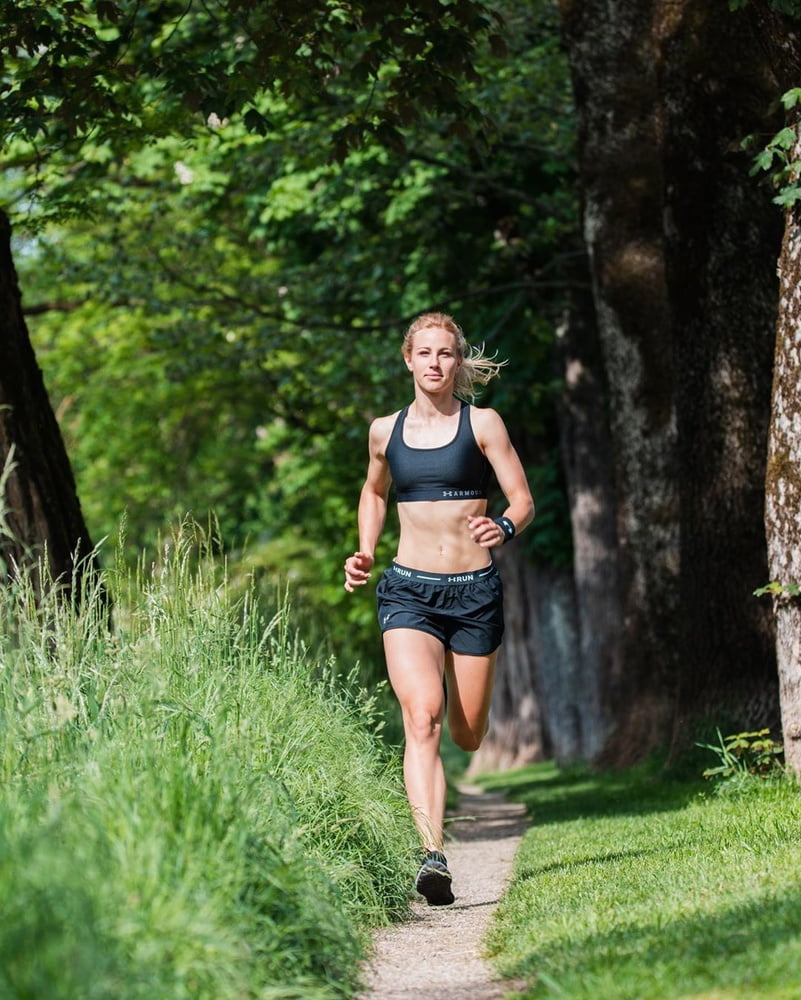 Snowboard Mädchen 2
 #97816694