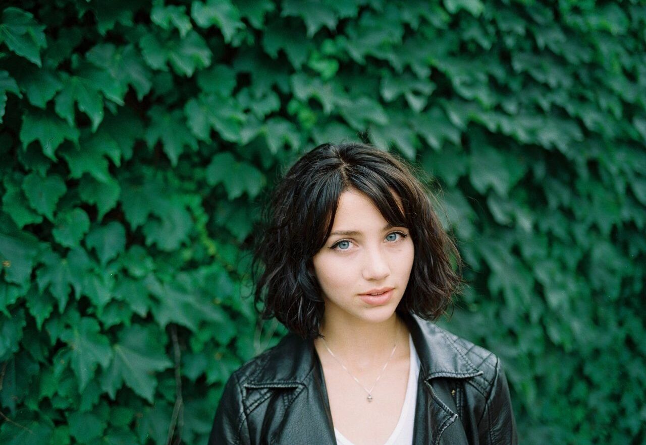 Emily Rudd nude #109330696