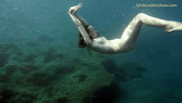 Simplemente desnudo y cachondo 02
 #102961146