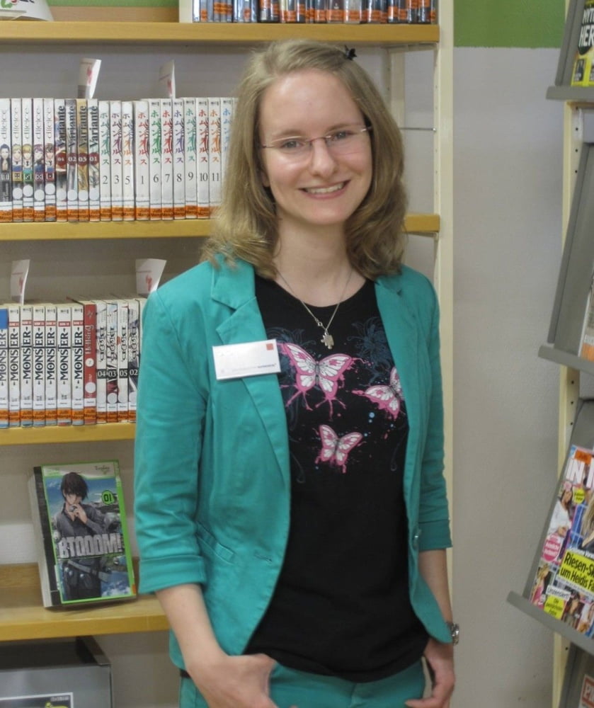 露出した妻たち 18
 #93000092