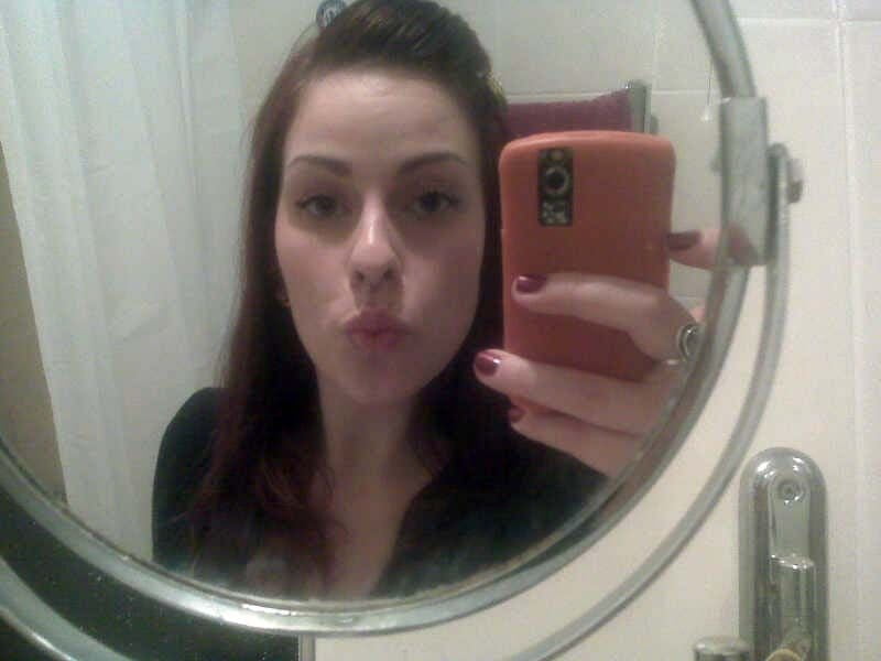 露出した妻たち 18
 #93000131