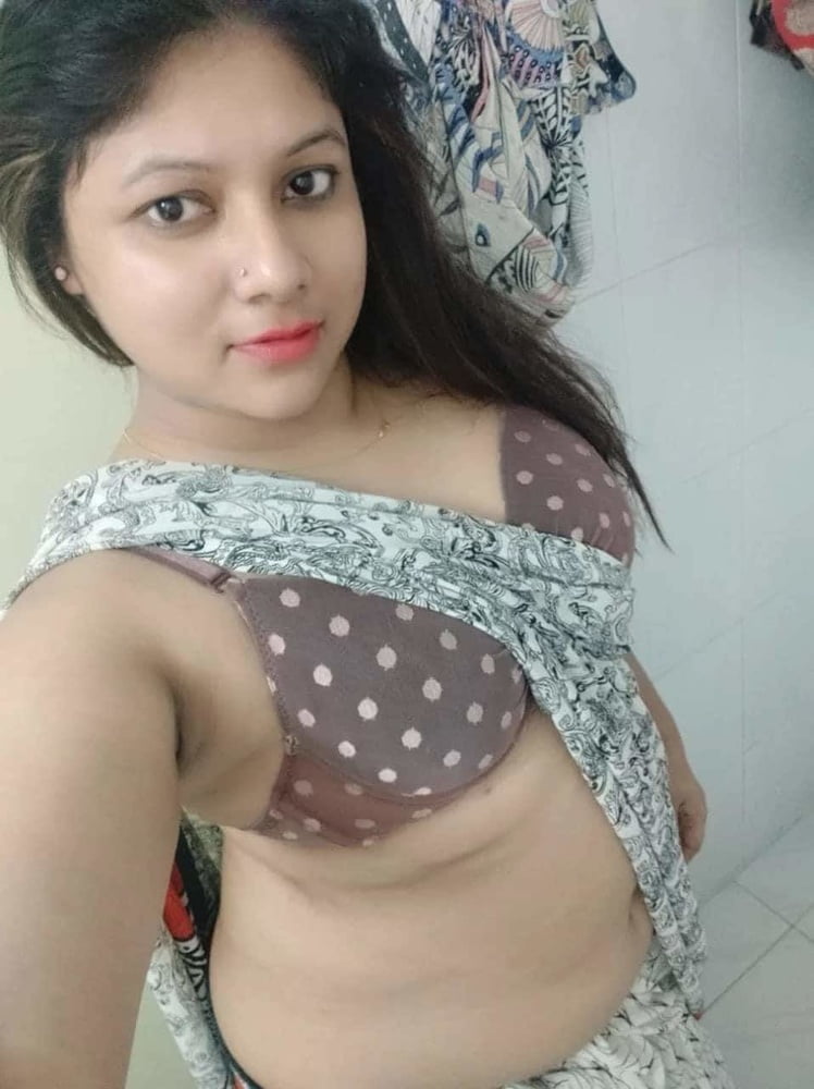 Beautiful Sexy Bengali Wife Nude Pics #80928492