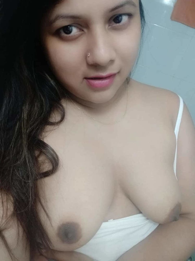 Beautiful Sexy Bengali Wife Nude Pics #80928498