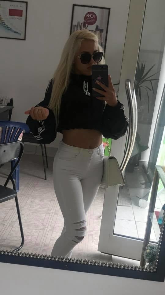 Jowana le
 #87527811