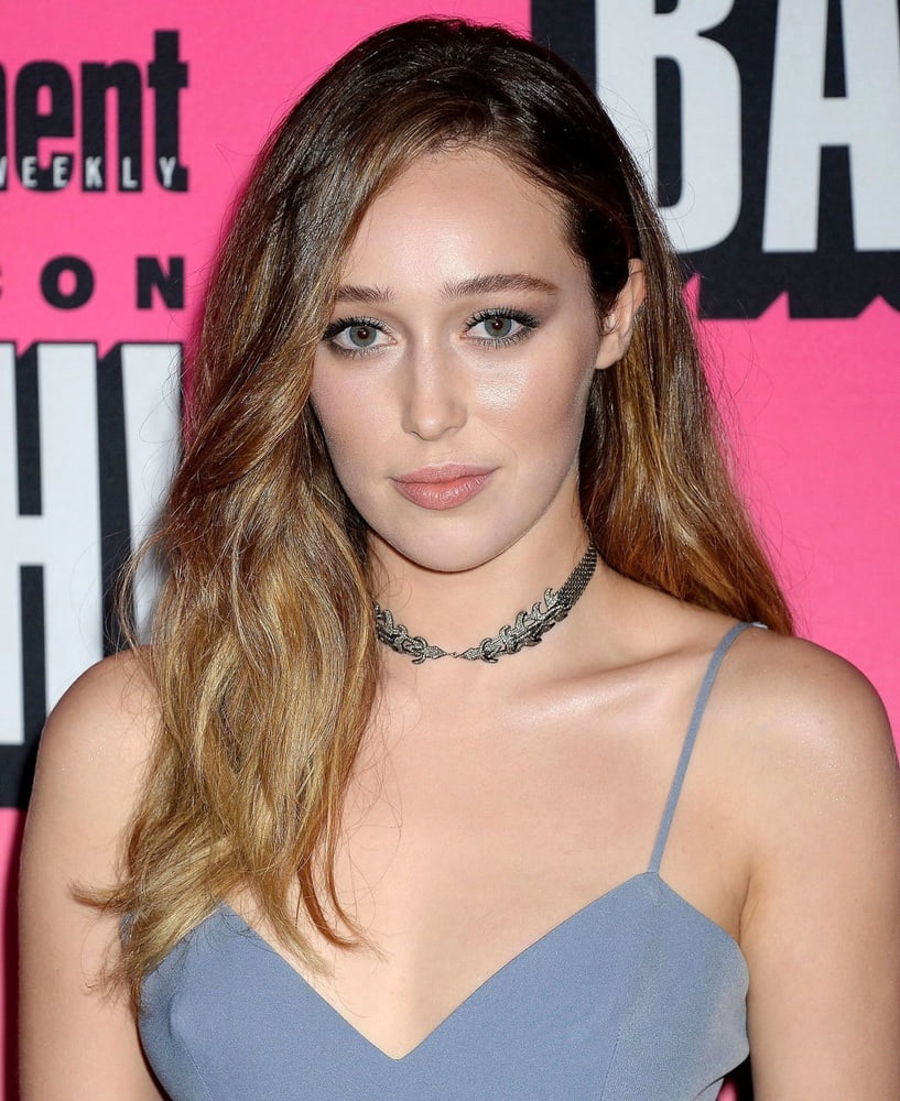 Alycia debnam-carey
 #102615465