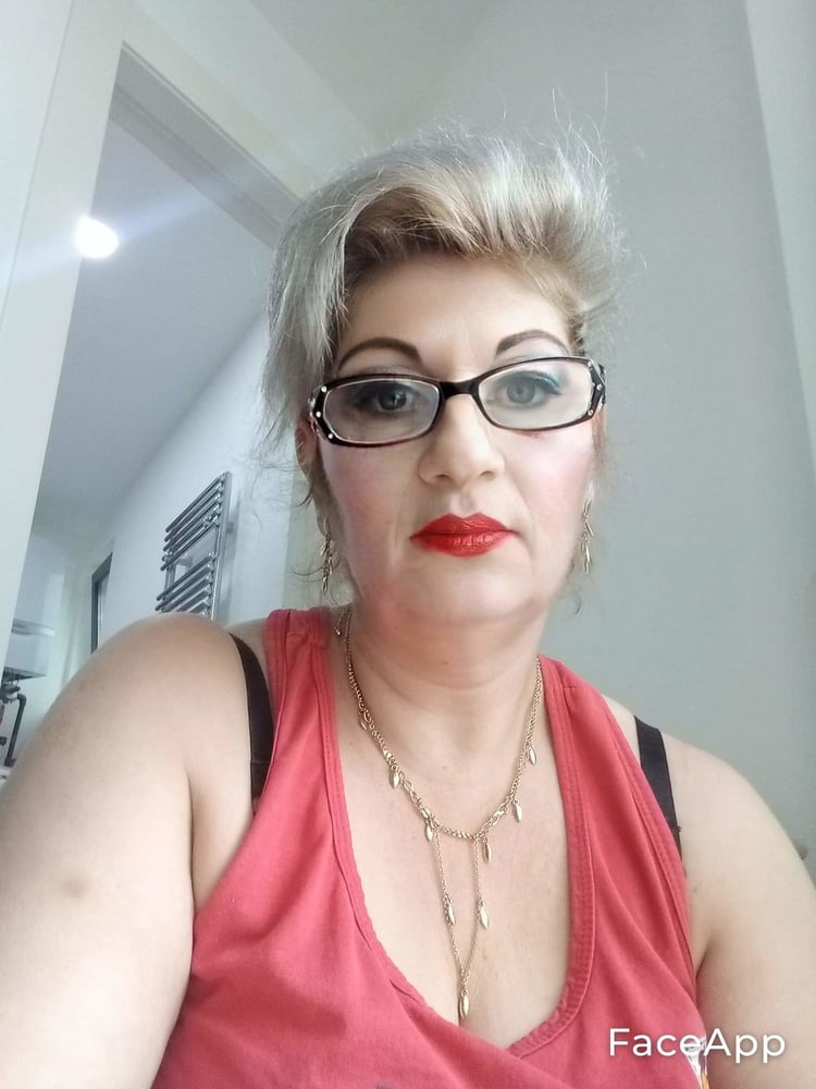 Facebook milfs
 #99649985