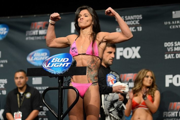 Claudia gadelha
 #97775043