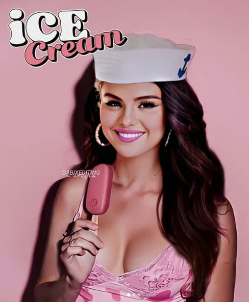 Selena gomez ... クソ熱いアイスクリーム・ビッチ !
 #80552963