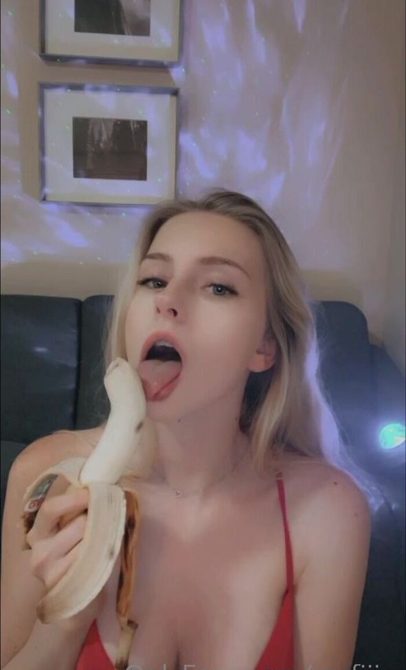 MSfirre desnuda #107726074