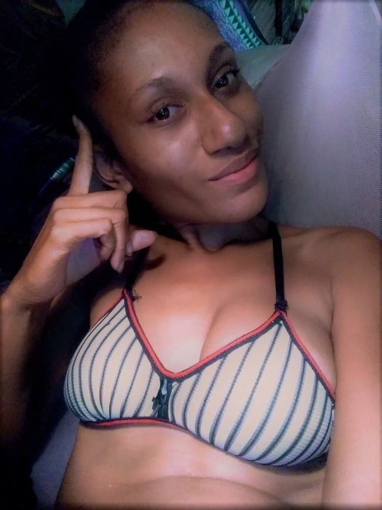 Skinny png mama pose,set 17
 #104669204