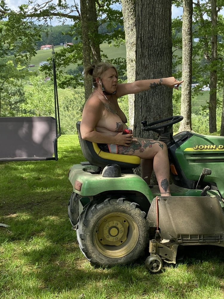 Suns out. Titties out #94379566