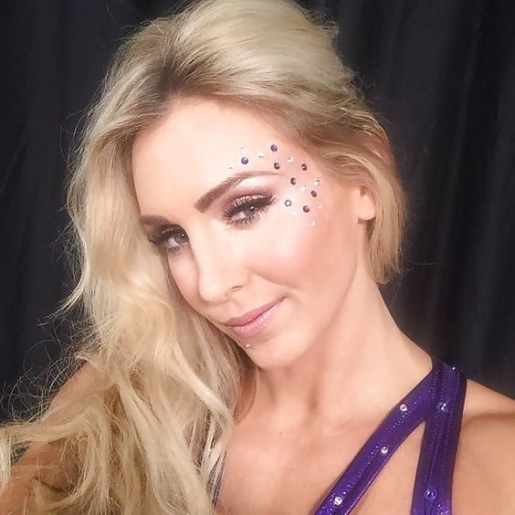WWE Charlotte Flair #102798956