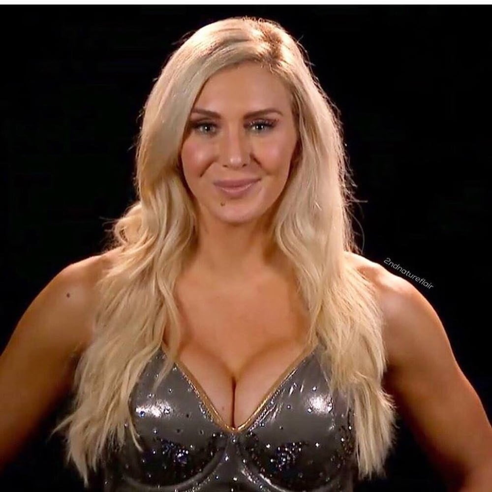 WWE Charlotte Flair #102799008
